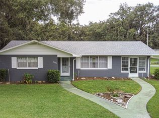 38055 Avion Dr, Zephyrhills, FL 33542