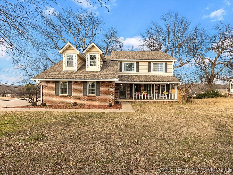 1st image of 3112 W Berwick