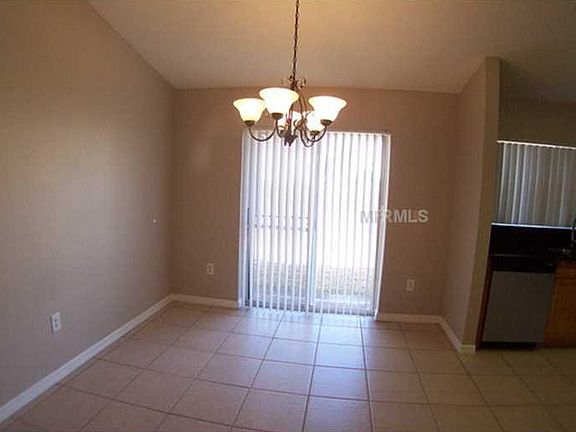 3rd image of 3136 Summer House Dr