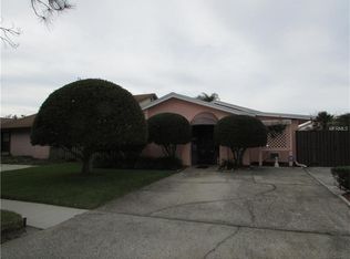 5135 Springwood Dr, Tampa, FL 33624