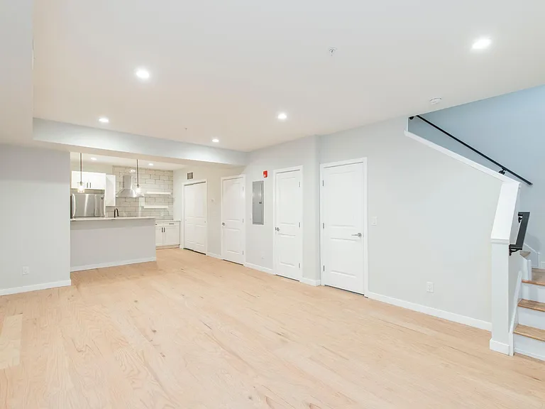 757 N Uber St #2 — Photo 4
