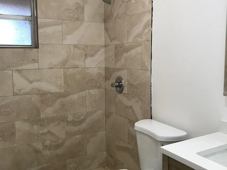 10472 SW 46th St — Photo 24