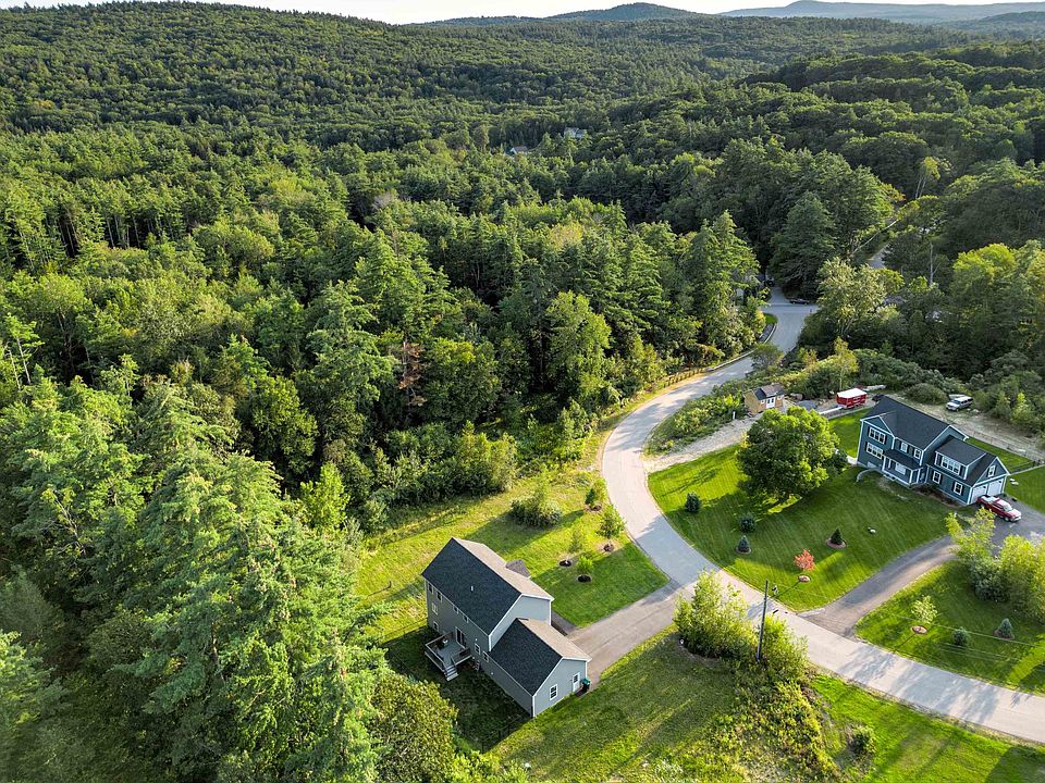 33 Carriage Hill Road, Wilton, NH 03086 Zillow