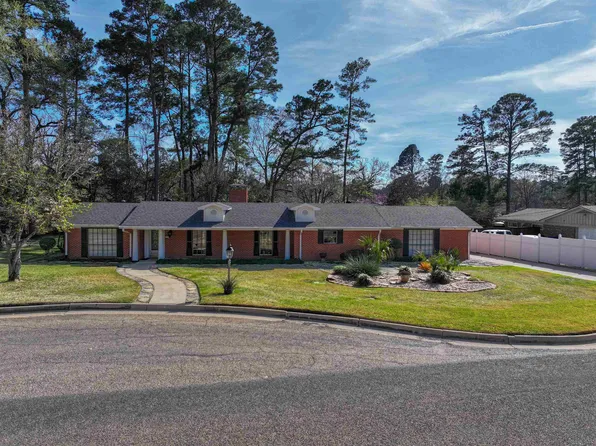 1204 Azalea Dr, Longview, TX 75601