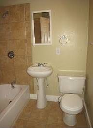 5th image of 4425 Fairmount St