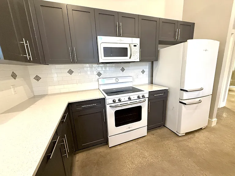 529 K St SW — Photo 4