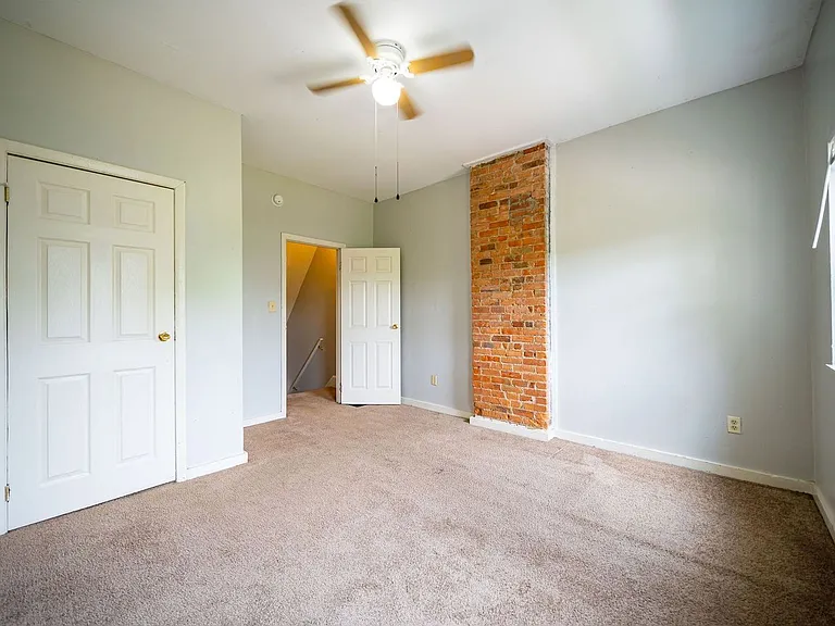 757 Wager St — Photo 10