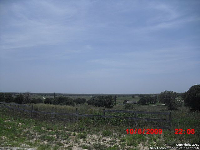 1st image of 735 Lake Valley Dr