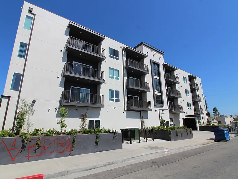 8016 Fair Ave — Photo 1