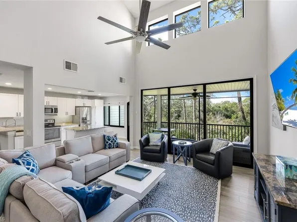 27106 Oakwood Lake DR, BONITA SPRINGS, FL 34134