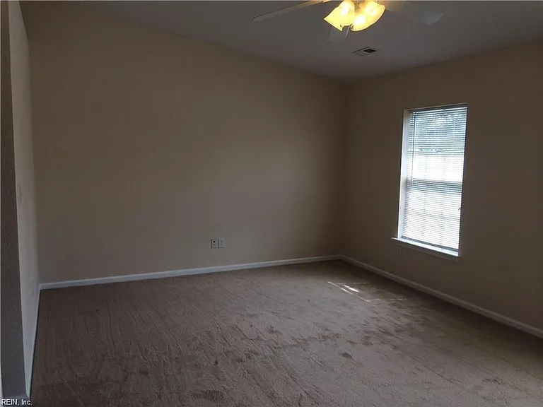 604 Teton Cir — Photo 24