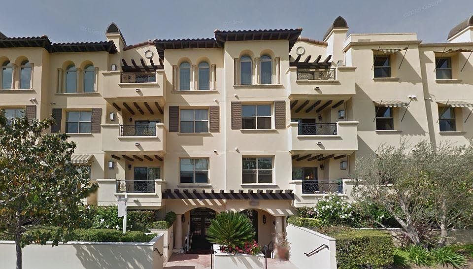 1st image of 5037 Rosewood Ave APT 311