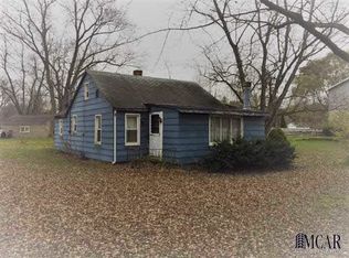 7850 Summerfield Rd, Lambertville, MI 48144