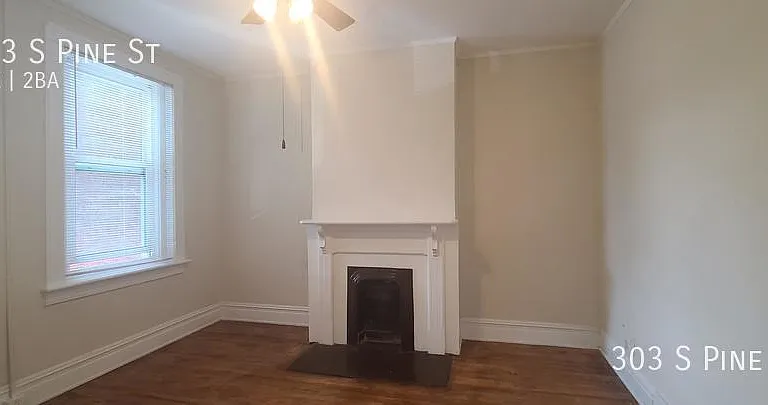 303 S Pine St — Photo 17
