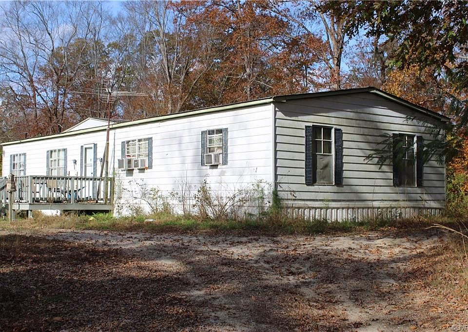 1st image of 13600 James River Dr