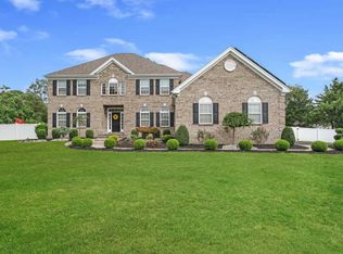 1 Colts Ct, Jackson, NJ 08527