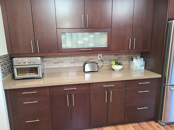 5th image of 358 Nature Dr #A