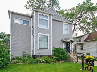 3552 Clinton Ave, Berwyn, IL 60402