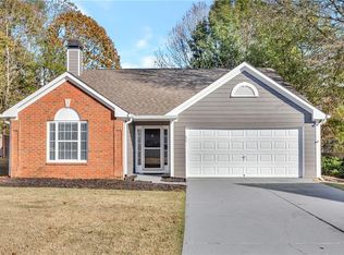 915 Winthrope Chase Ct, Alpharetta, GA 30009