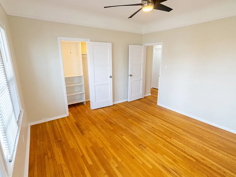 147 North Hamilton Drive — Photo 24