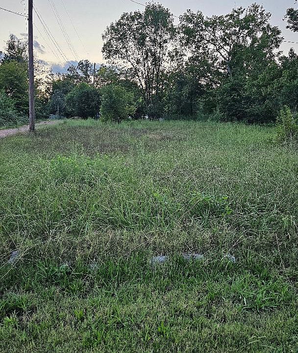 2nd image of 7855 Townsend Rd
