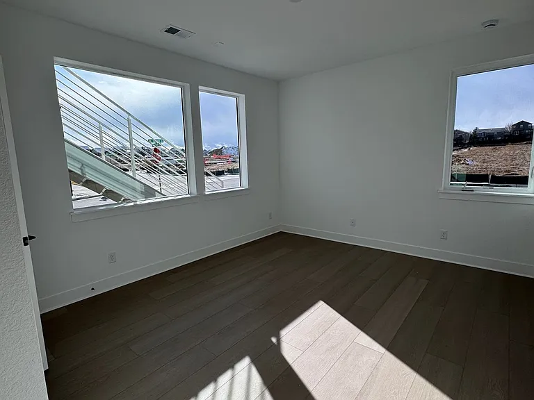707 Saddle Dr — Photo 13