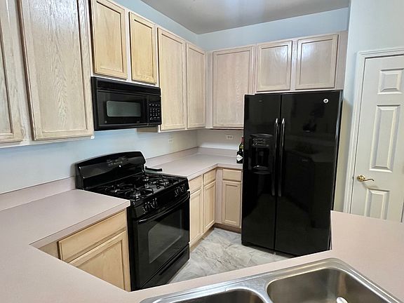 5th image of 2405 Madiera Ct