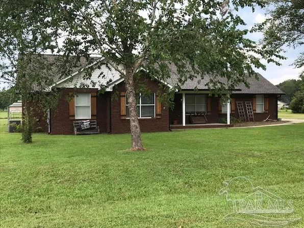 5927 Loop Rd, Pace, FL 32571