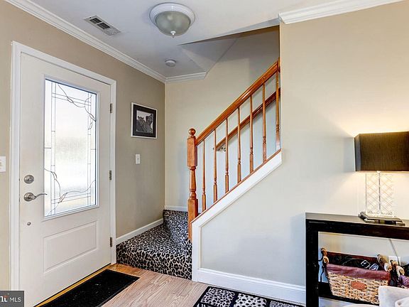 4th image of 1531 Winterberry Dr