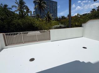 445 NE 39th St #114, Miami, FL 33137