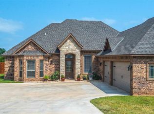1006 Baybrook Dr, Elgin, OK 73538