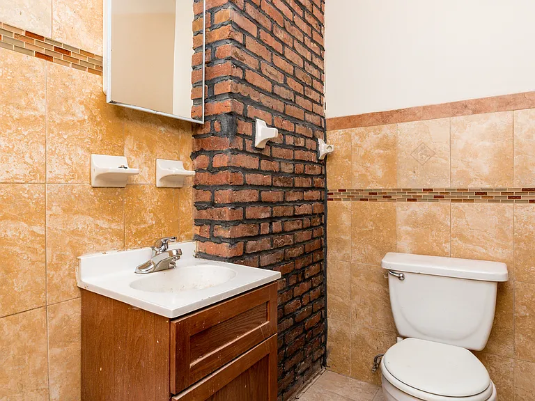 48 Wyckoff Ave #2R — Photo 13