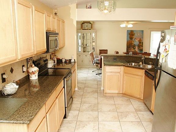 2nd image of 408 Grand Royal Cir