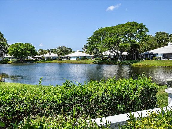 4th image of 120 Wexford Way #115