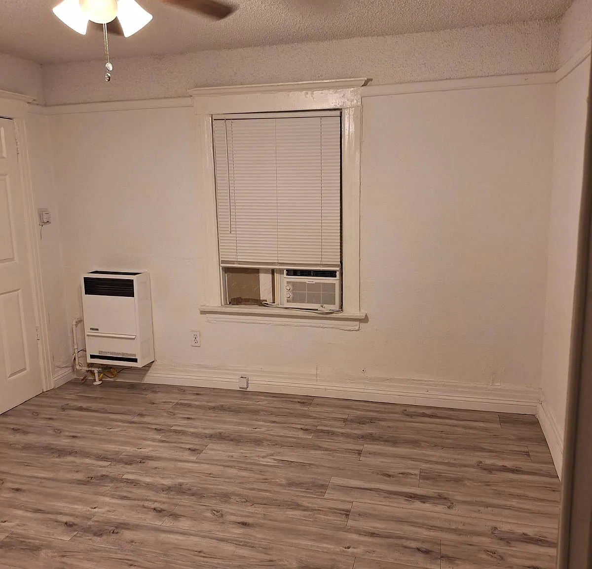 1 bed, $850 — Photo 1
