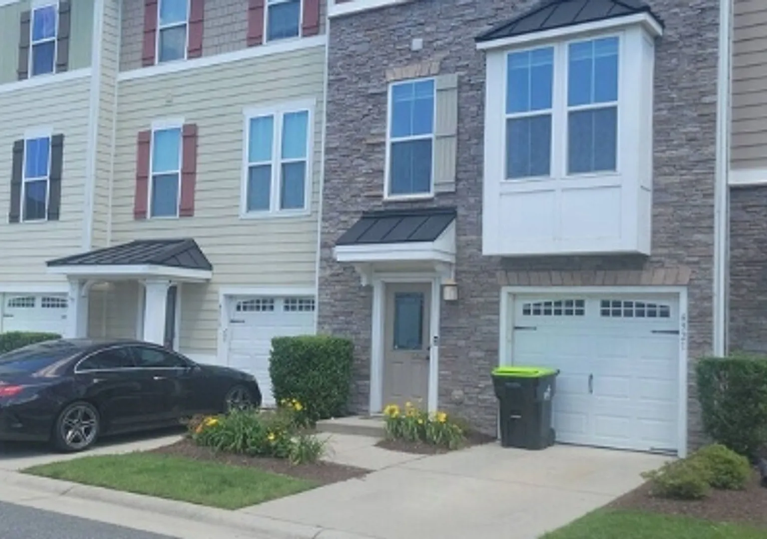 3 bedroom townhouse for rent in Chesapeake. — Photo 2