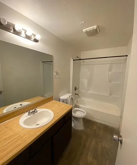 262 E Center St #262 — Photo 7