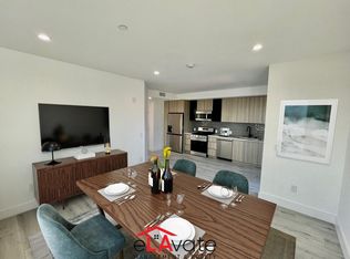 924 S Catalina St #406, Los Angeles, CA 90006