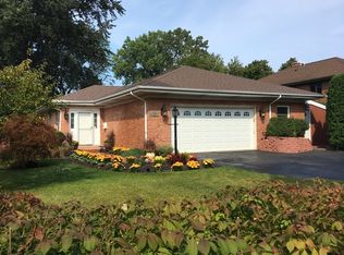 920 Glenview Rd, Glenview, IL 60025