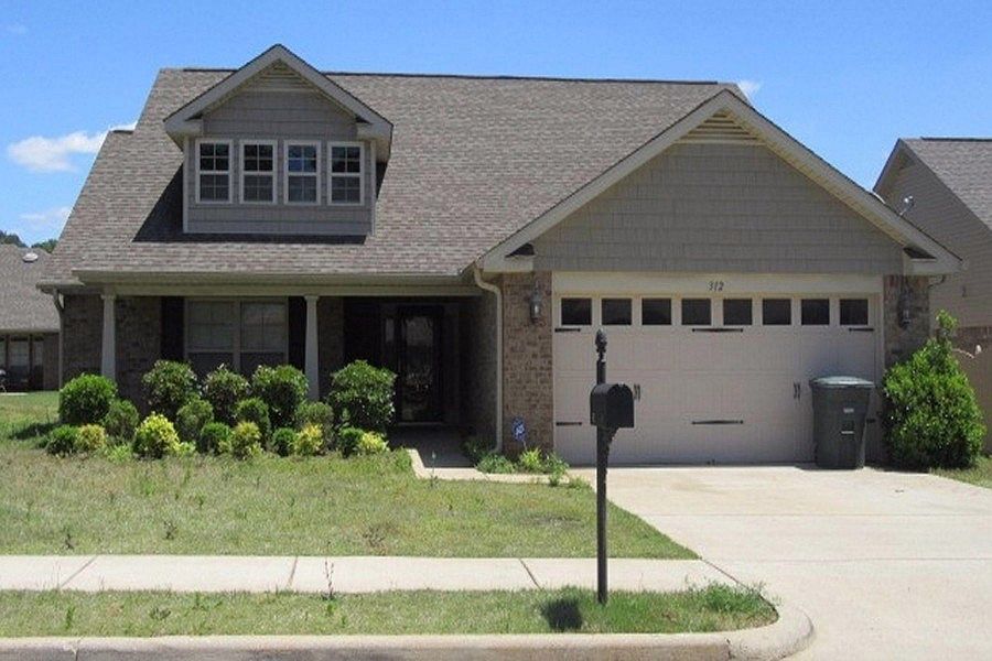 1st image of 312 Dovington Dr