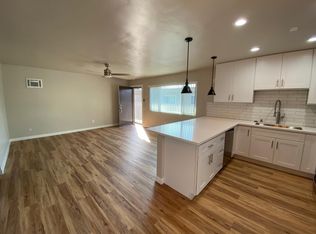 2248 Manchester Ave APT 3, Cardiff, CA 92007