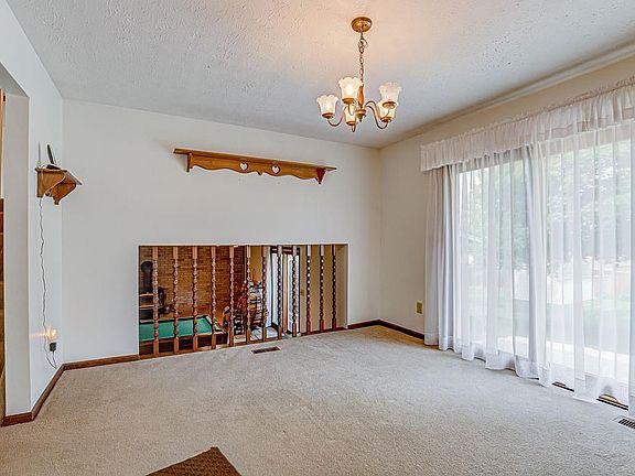 5th image of 2190 Bevington Ln