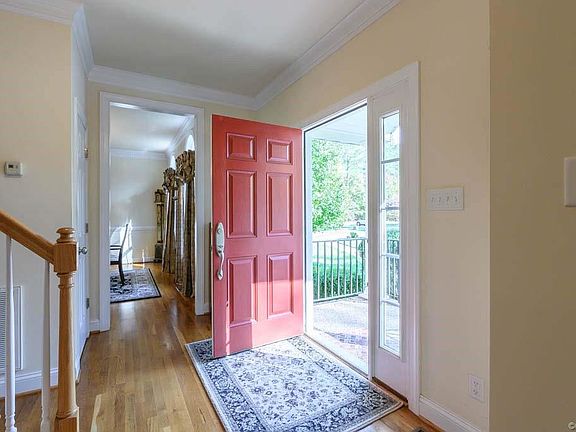 5th image of 7424 Arabella Dr
