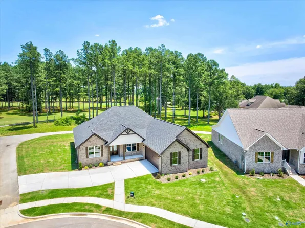 22052 Mulligan Pkwy, Athens, AL 35613