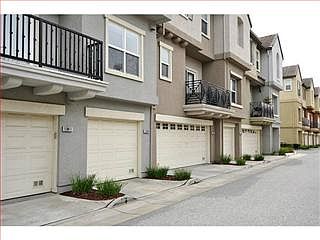 5th image of 1039 Yates Way