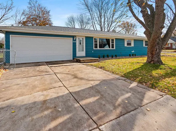 626 W Idlewild Ct, Green Bay, WI 54303