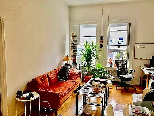 Rented by PennApts | media 4