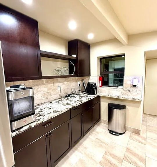 8808 Chatlake Dr — Photo 13