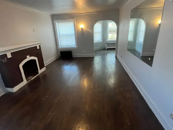 7346 Phillips Ave, 7346 S Phillips Ave #3, Chicago, IL 60649