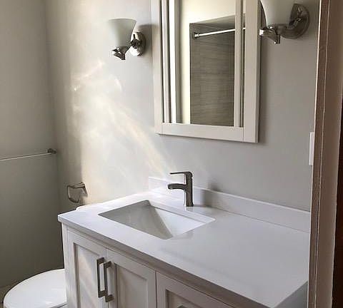 3rd image of 1926 Elmwood Ave #2
